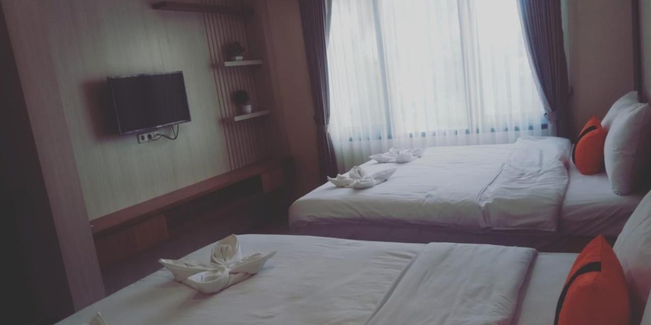 Long Beach Hotel Pangandaran Exterior photo